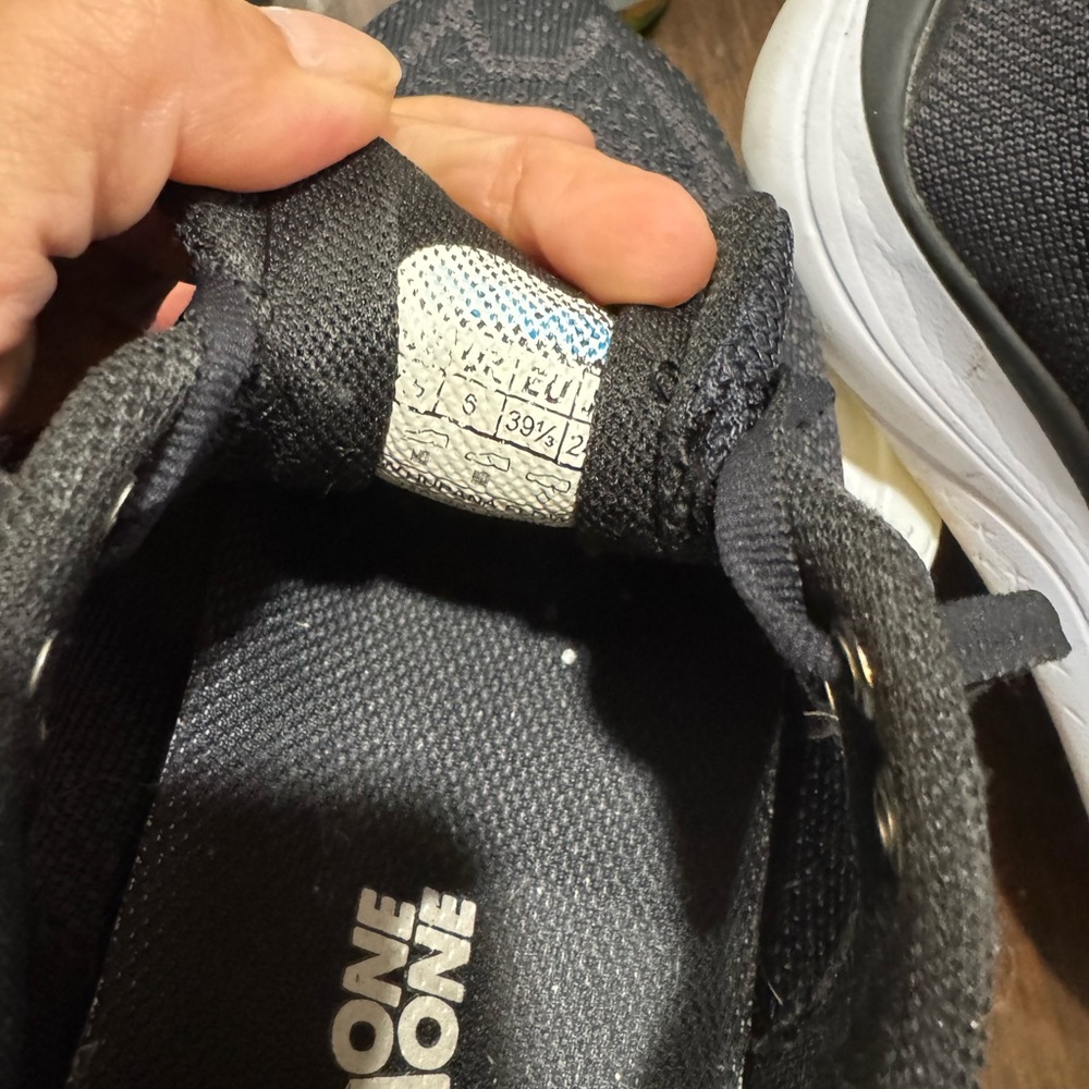HOKA ONE ONE Running Shoes – Women’s 7.5 (Black) - Picture 6 of 9
